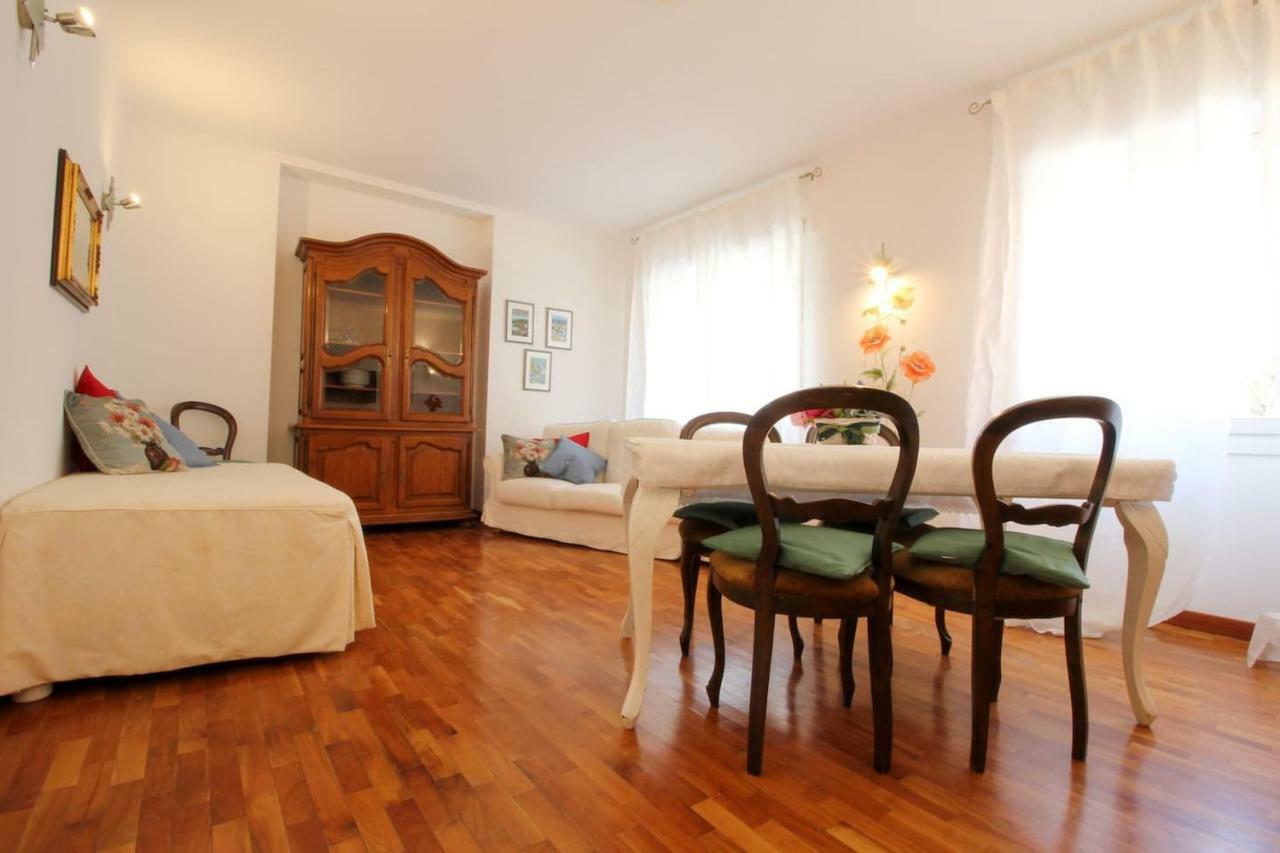 Apartmán Papaveri Rossi Bordighera Exteriér fotografie