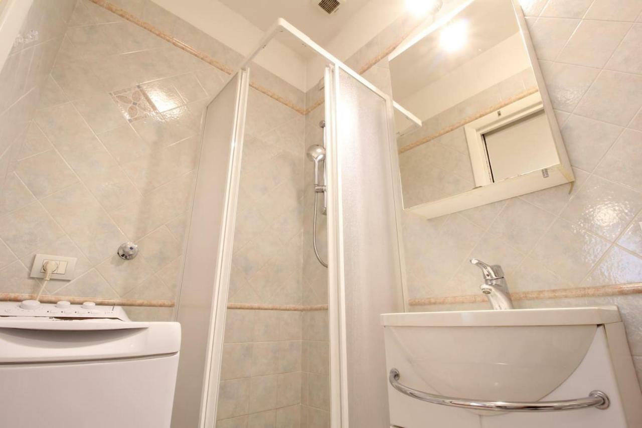 Apartmán Papaveri Rossi Bordighera Exteriér fotografie