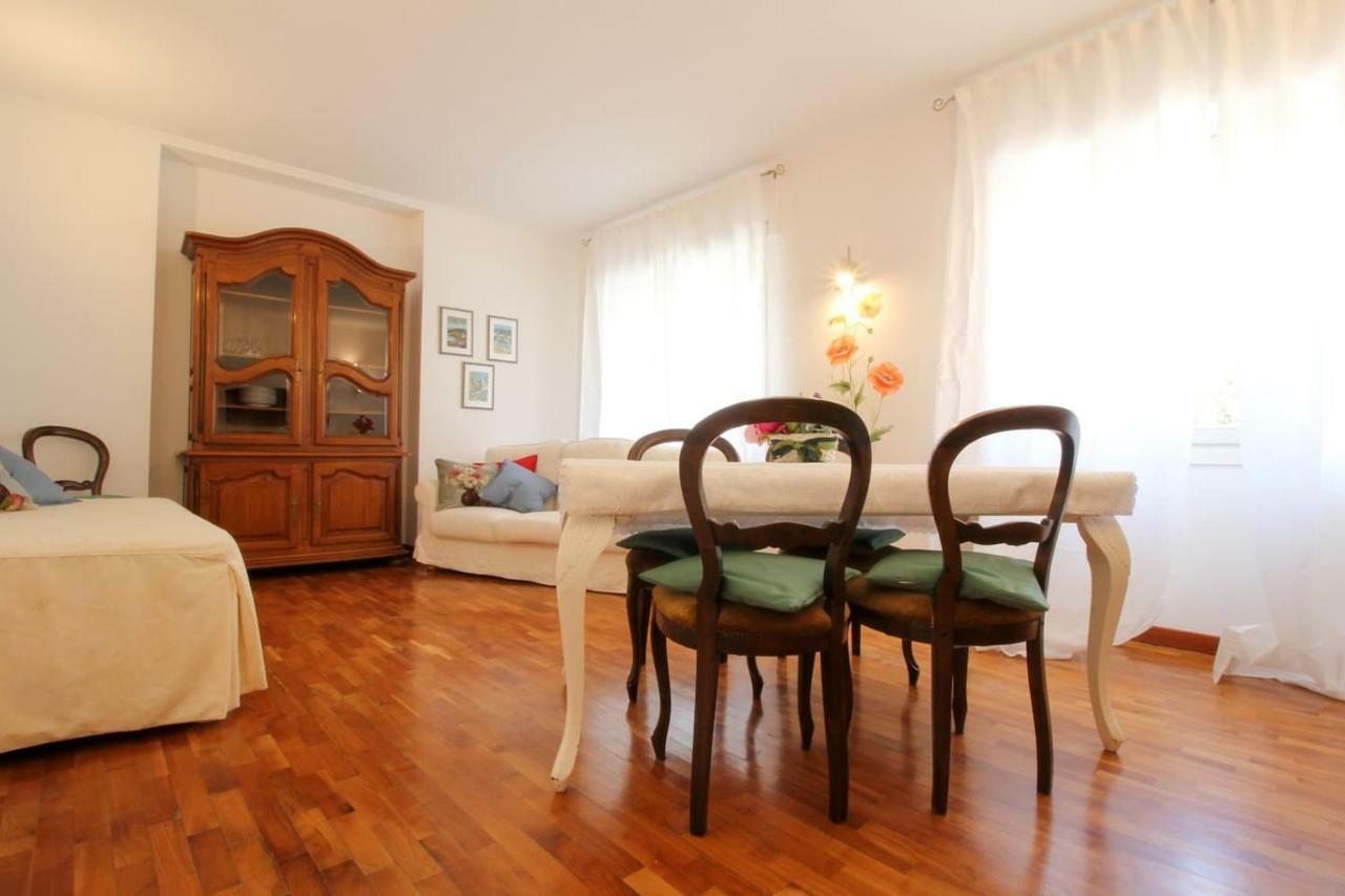 Apartmán Papaveri Rossi Bordighera Exteriér fotografie